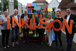 Weltkindertag-Froehlichkeit-durch-Kinderlachen_pdaArticleWide